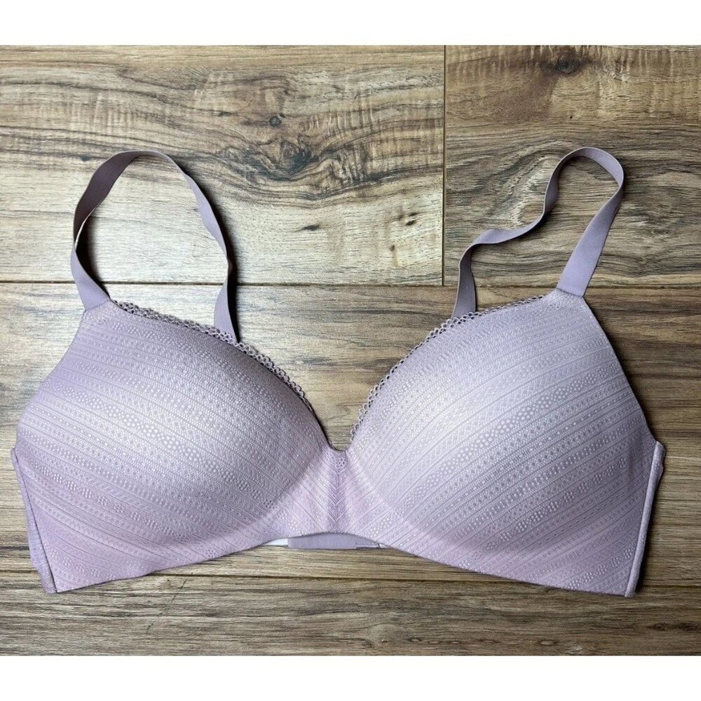 Uniqlo Light Purple Textured L Wireless Bra 38/40 C/D/DD Stretch Women’s